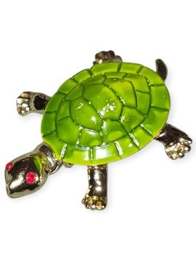 Vintage Green Enamel Turtle Brooch. Gold-toned Finish, Red  Rhinestone Eyes.
